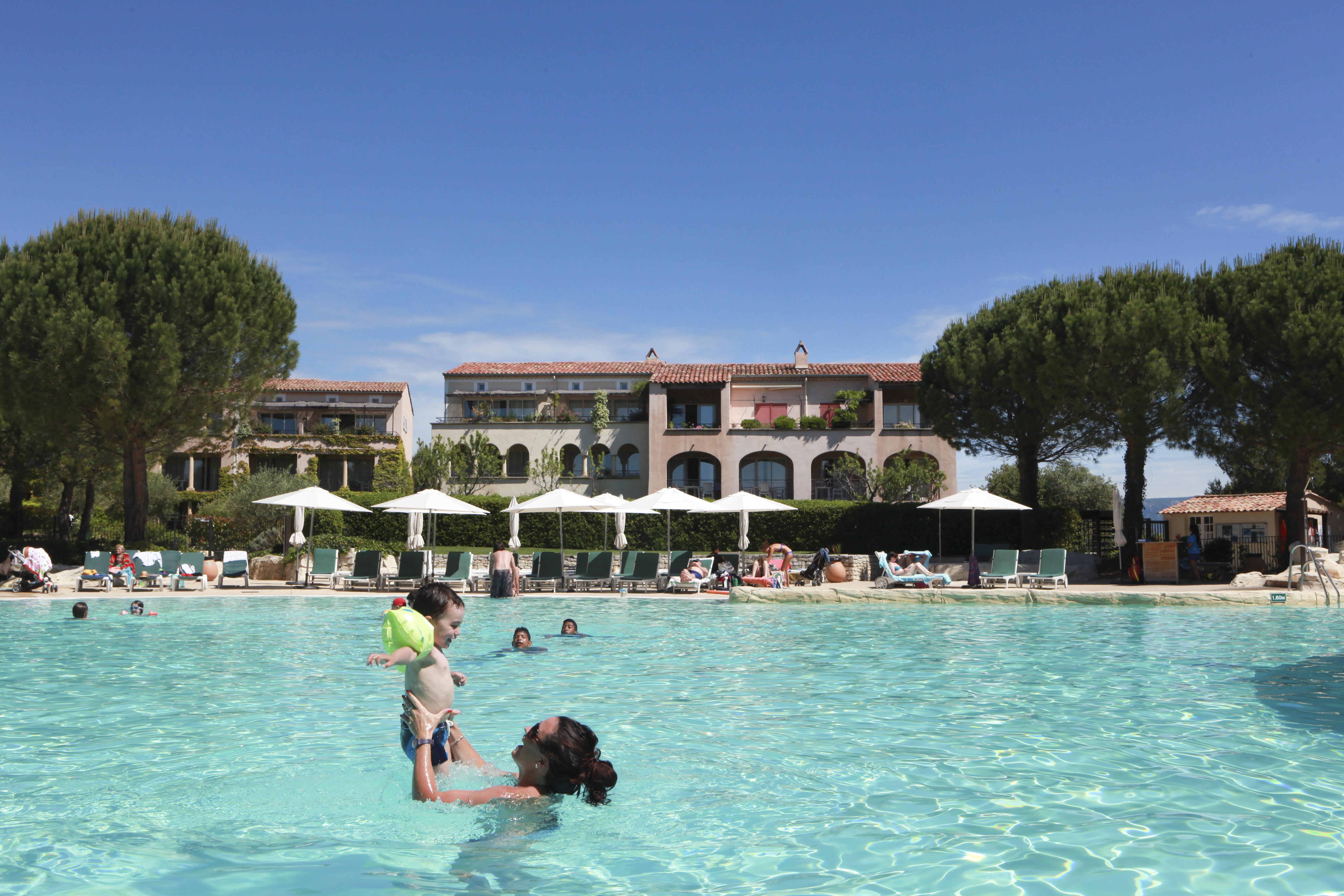Village Pierre&Vacances Pont Royal en Provence Mallemort Exterior foto